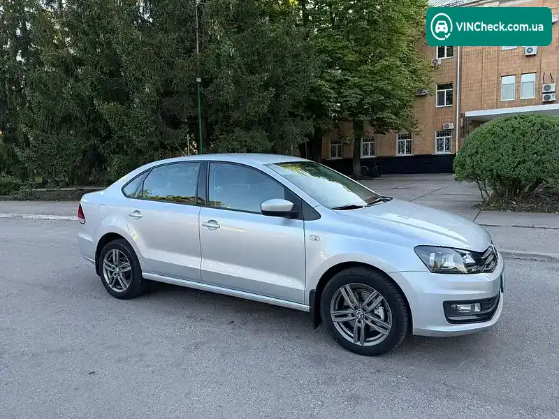 Volkswagen Polo 2018, фото з оголошення 1 з 20, VIN XW8ZZZ61ZJG067020