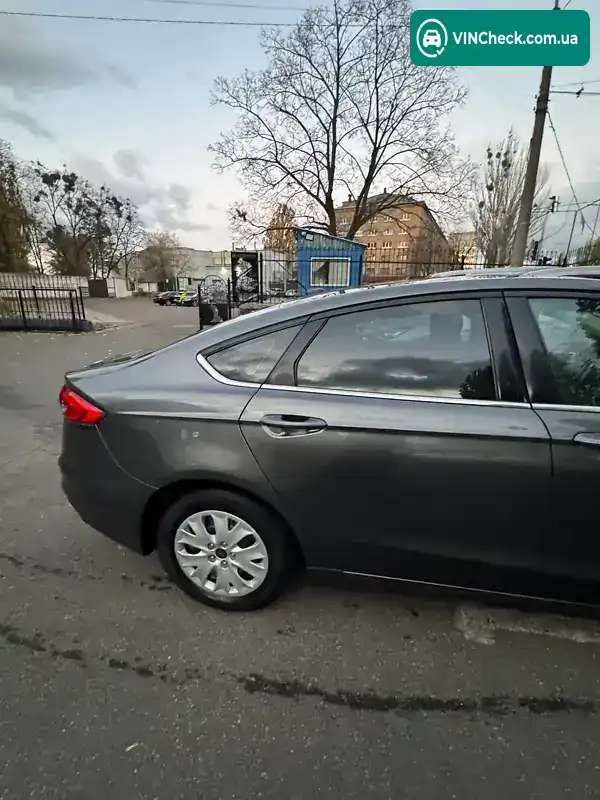 Ford Fusion 2019, фото з оголошення 2 з 7, VIN 3FA6P0G78KR268344
