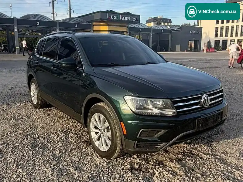 Volkswagen Tiguan 2019, фото з оголошення 1 з 20, VIN 3VV2B7AX1KM155021