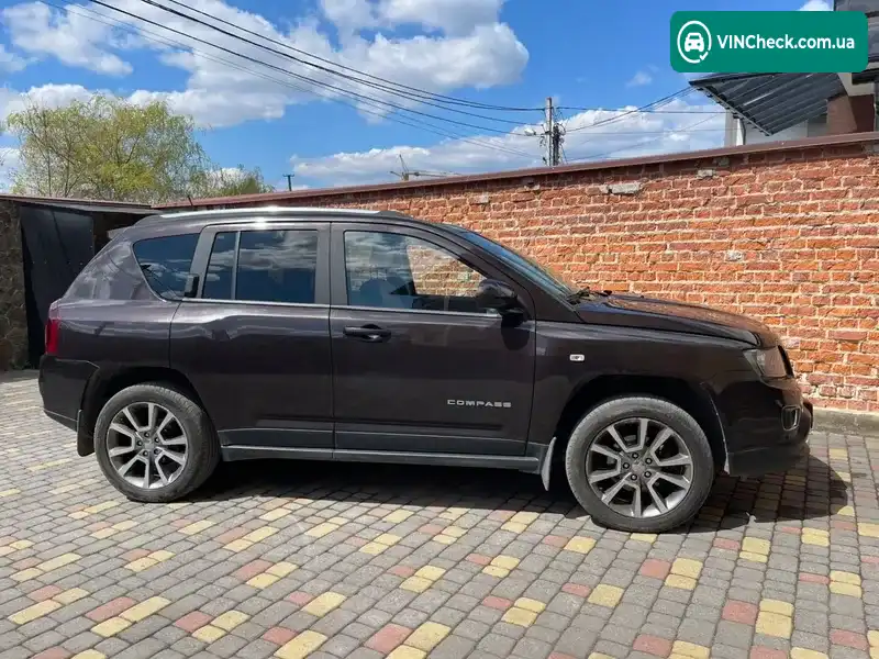 Jeep Compass 2013, фото з оголошення 2 з 7, VIN 1C4NJDCB7ED639600