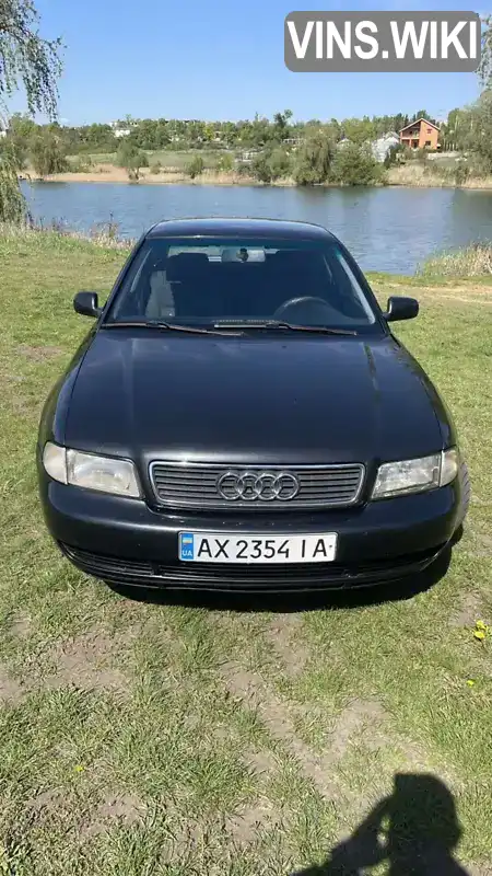 Audi A4 1998, фото з оголошення 2 з 17, VIN WAUZZZ8DZXA043216