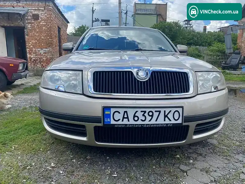 Skoda Superb 2003, фото з оголошення 2 з 12, VIN TMBCE63U449058226