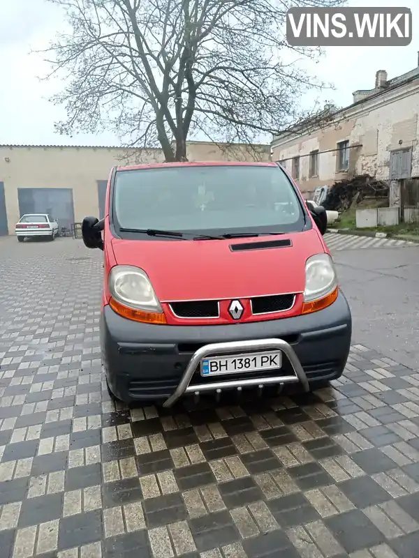 Renault Trafic 2005, фото з оголошення 2 з 13, VIN VF1FLACA66Y128434