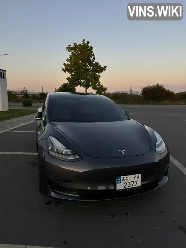 Tesla Model 3 2020, фото з оголошення 2 з 20, VIN 5YJ3E1EB6LF668003