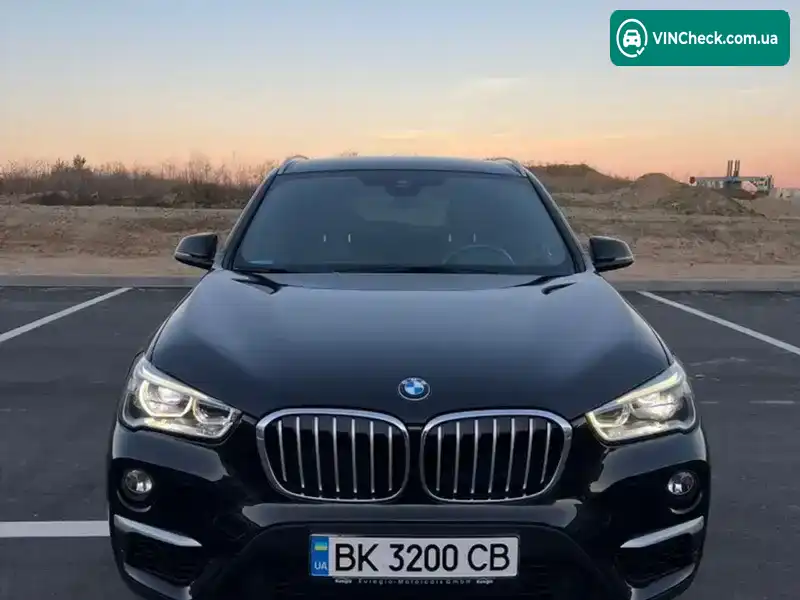 BMW X1 2015, фото з оголошення 2 з 20, VIN WBAHU31070P918159