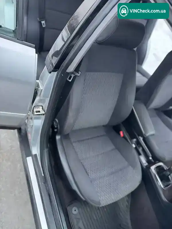 Audi A4 2001, фото з оголошення 2 з 21, VIN WAUZZZ8DZ1A156646