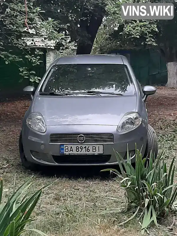 Fiat Punto 2010, фото з оголошення 2 з 12, VIN ZFA19900001697691