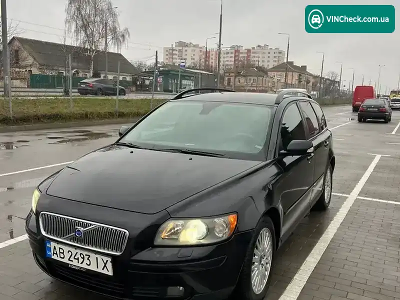 Volvo V50 2004, фото з оголошення 1 з 12, VIN YV1MW753152059927