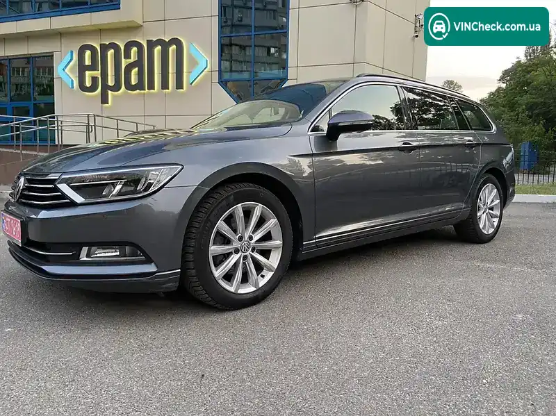 Volkswagen Passat 2016, фото з оголошення 1 з 20, VIN WVWZZZ3CZGE170613