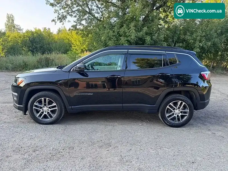 Jeep Compass 2019, фото з оголошення 2 з 20, VIN 3C4NJCBB8KT711616
