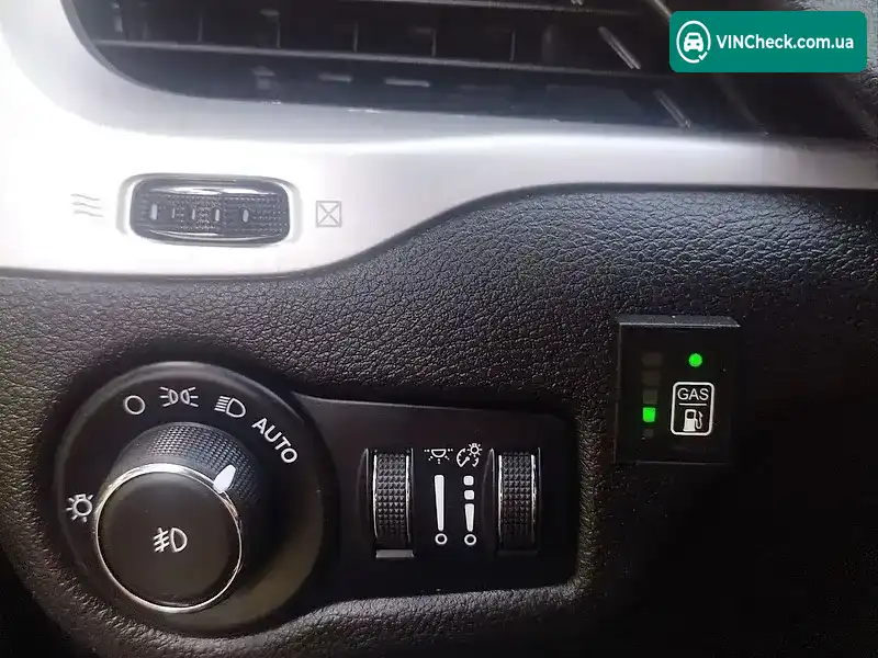 Jeep Cherokee 2017, фото з оголошення 2 з 20, VIN 1C4PJMLBXJD527487