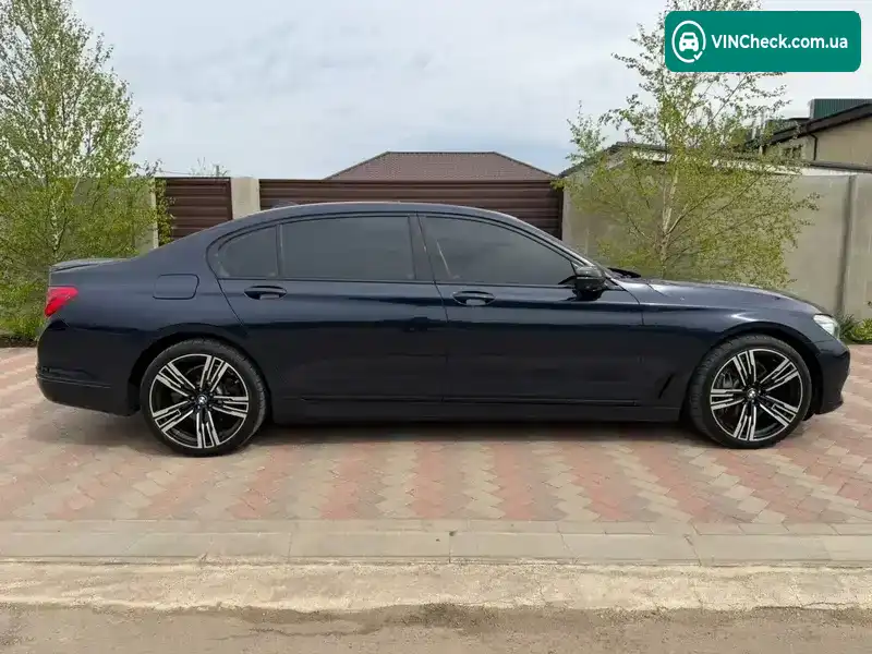BMW 7 Series 2015, фото з оголошення 2 з 12, VIN WBA7E2C55GG504304