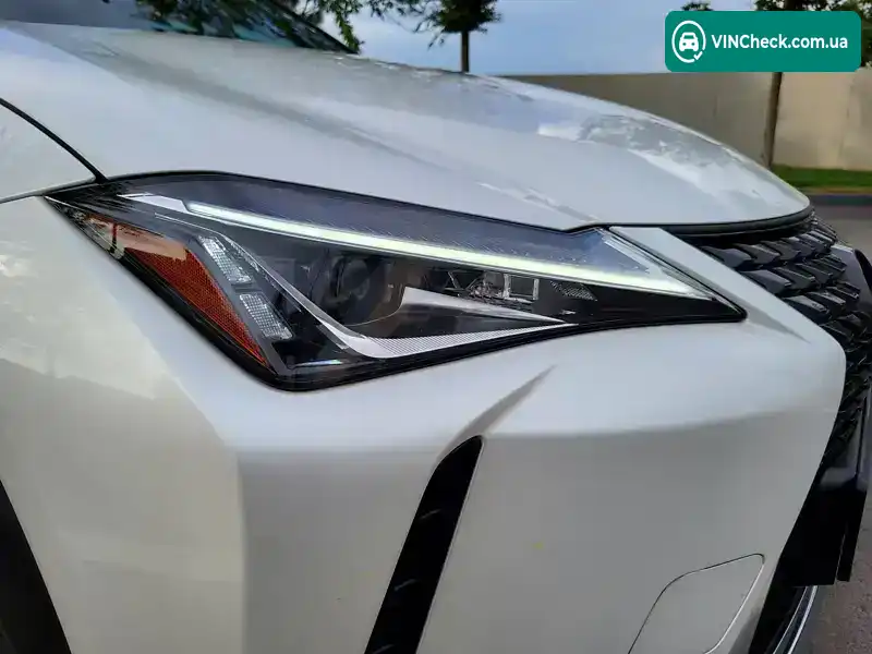 Lexus UX 2020, фото з оголошення 2 з 21, VIN JTHAAABH1L2000722