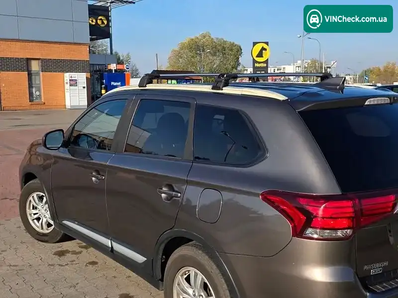 Mitsubishi Outlander 2018, фото з оголошення 2 з 3, VIN JA4AZ2A32JZ611167