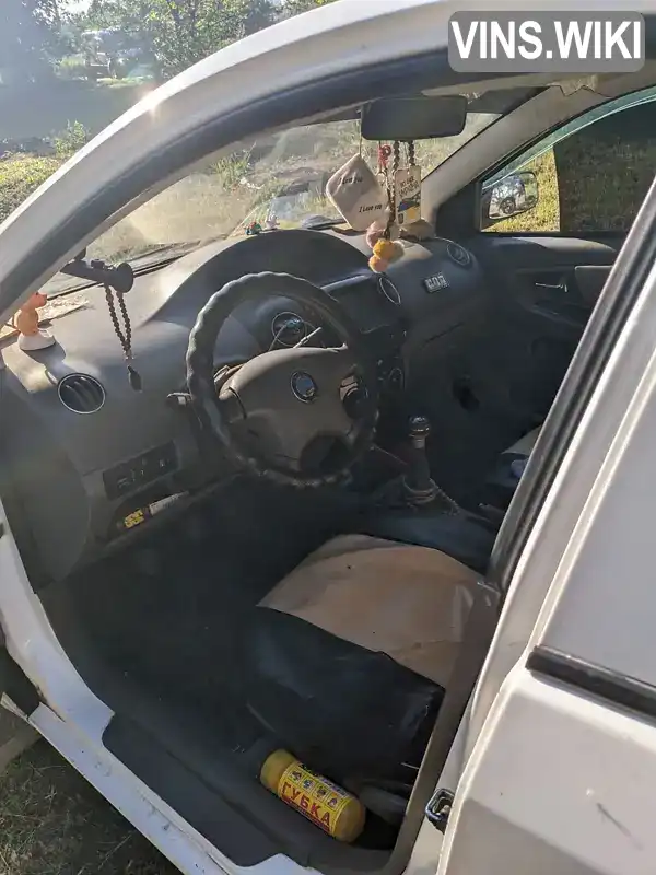 Geely MK 2010, фото з оголошення 2 з 10, VIN Y7WJL7162A0001975
