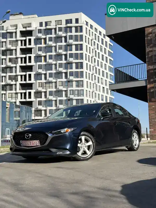Mazda 3 2019, фото з оголошення 1 з 18, VIN 3MZBPAB74KM100846