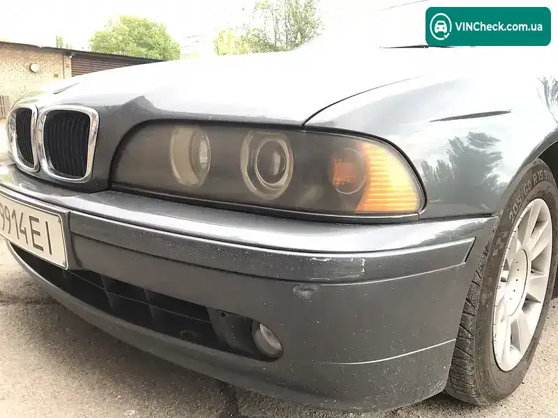 BMW 5 Series 2000, фото з оголошення 2 з 4, VIN WBADL01000GY02575