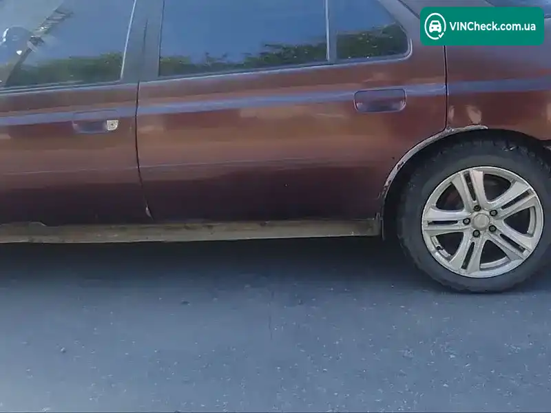 Peugeot 605 1992, фото з оголошення 1 з 10, VIN VF36BSFZ490774466