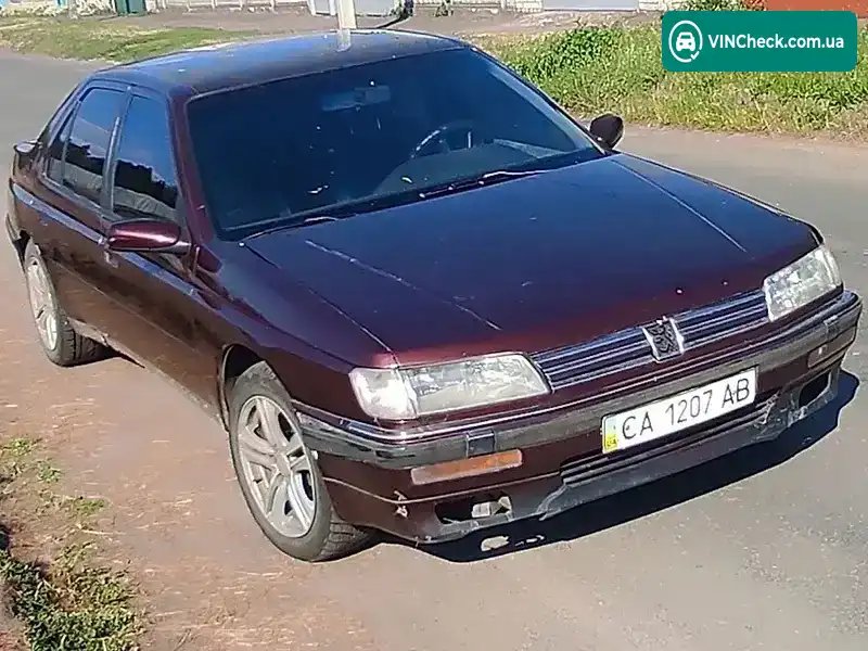 Peugeot 605 1992, фото з оголошення 2 з 10, VIN VF36BSFZ490774466