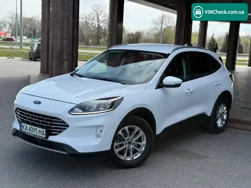 Ford Kuga 2021, фото з оголошення 2 з 21, VIN WF0FXXWPMFMR36140
