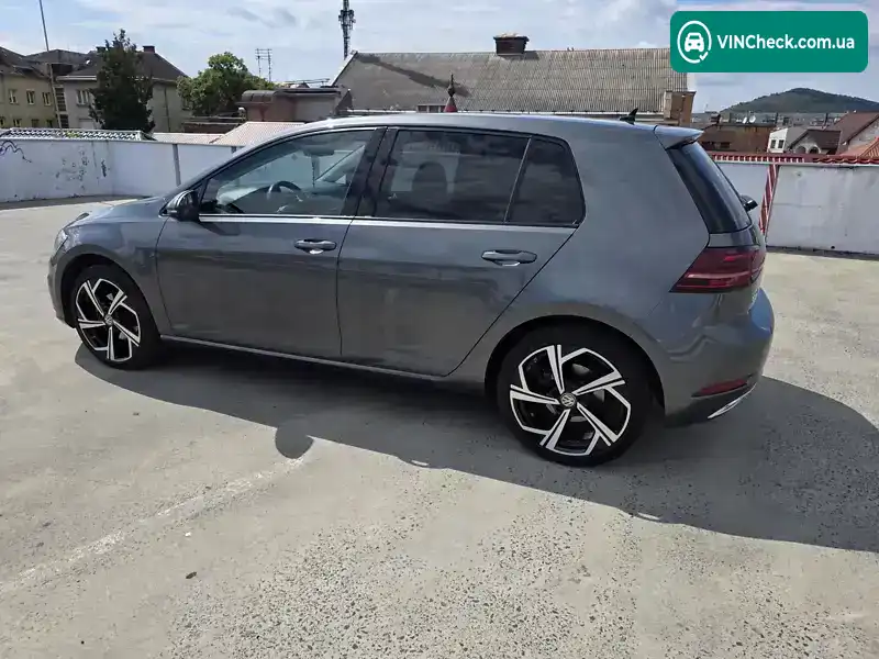 Volkswagen Golf 2017, фото з оголошення 1 з 21, VIN WVWZZZAUZHP331287