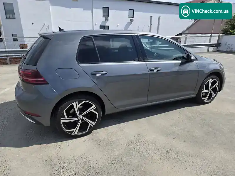 Volkswagen Golf 2017, фото з оголошення 2 з 21, VIN WVWZZZAUZHP331287