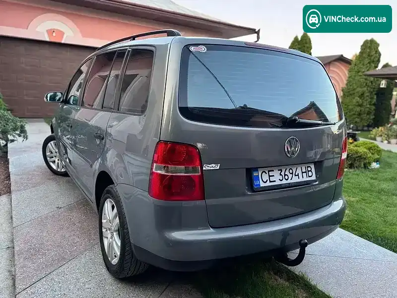 Volkswagen Touran 2005, фото з оголошення 2 з 20, VIN WVGZZZ1TZ5W126584