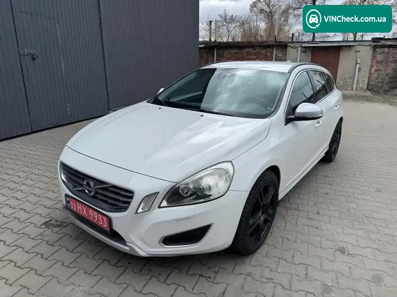 Volvo V60 2012, фото з оголошення 1 з 20, VIN YV1FW8756D1105469