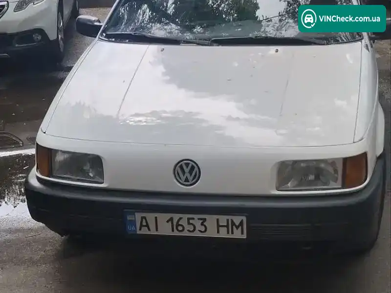 Volkswagen Passat 1989, фото з оголошення 1 з 19, VIN WVWZZZ31ZKB047645