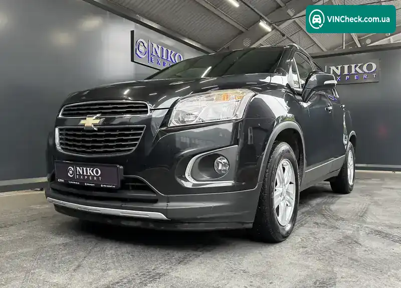 Chevrolet Tracker 2013, фото з оголошення 2 з 21, VIN KL1BG7689DB143555
