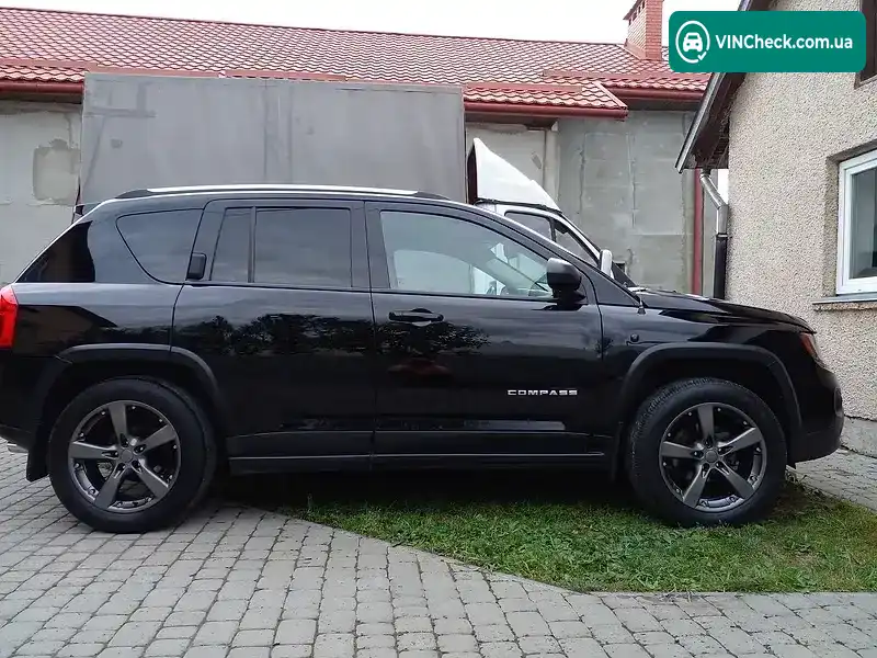 Jeep Compass 2012, фото з оголошення 1 з 8, VIN 1C4NJDEB6DD228166