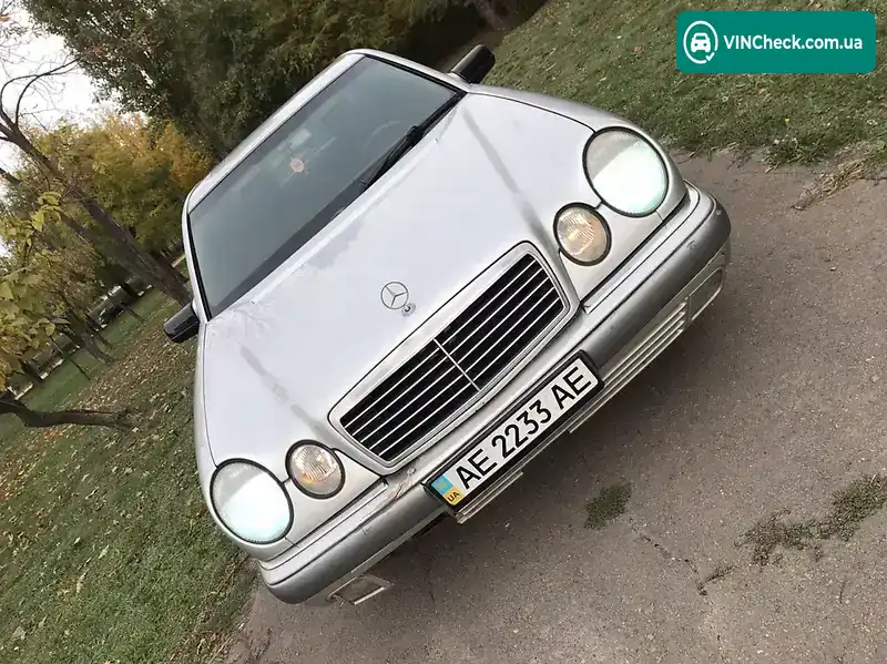 Mercedes-Benz E-Class 1998, фото з оголошення 2 з 20, VIN WDB2100351A607195