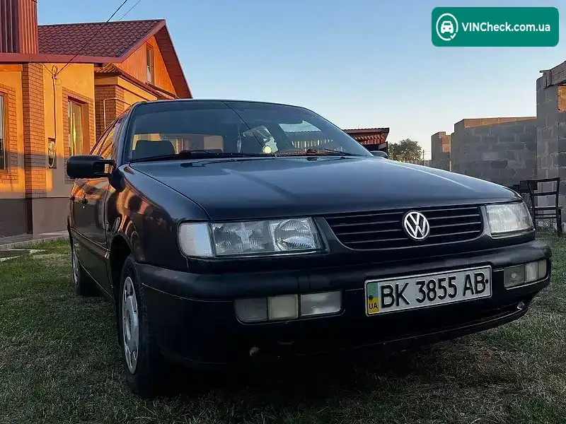Volkswagen Passat 1996, фото з оголошення 1 з 16, VIN WVWZZZ3AZTE226980