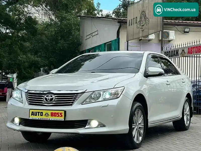 Toyota Camry 2013, фото з оголошення 2 з 20, VIN JTNBF4FK903024850