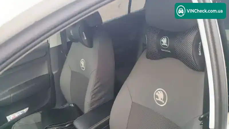 Skoda Rapid 2016, фото з оголошення 2 з 12, VIN TMBAC2NH0GB100488