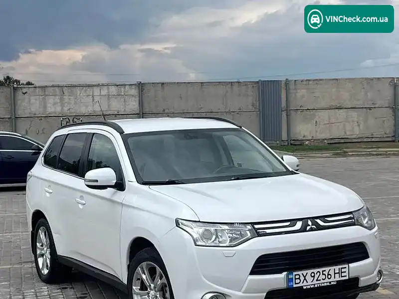 Mitsubishi Outlander 2012, фото з оголошення 2 з 20, VIN JMBXLGF6WDZ403599