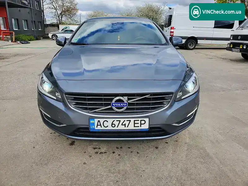 Volvo V60 2015, фото з оголошення 2 з 20, VIN YV1FW40LDG1300178