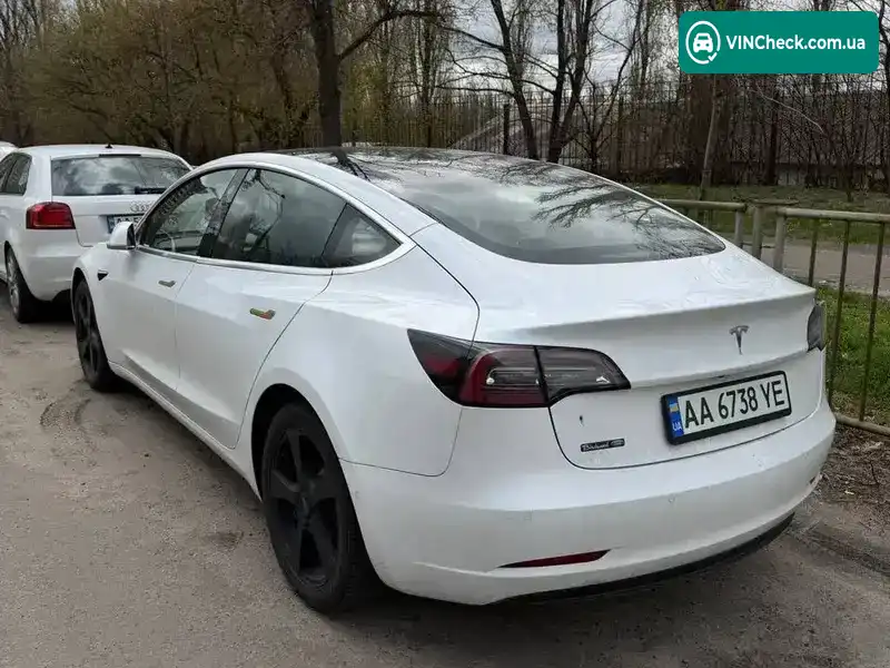 Tesla Model 3 2020, фото з оголошення 2 з 11, VIN 5YJ3E1EA0LF798334