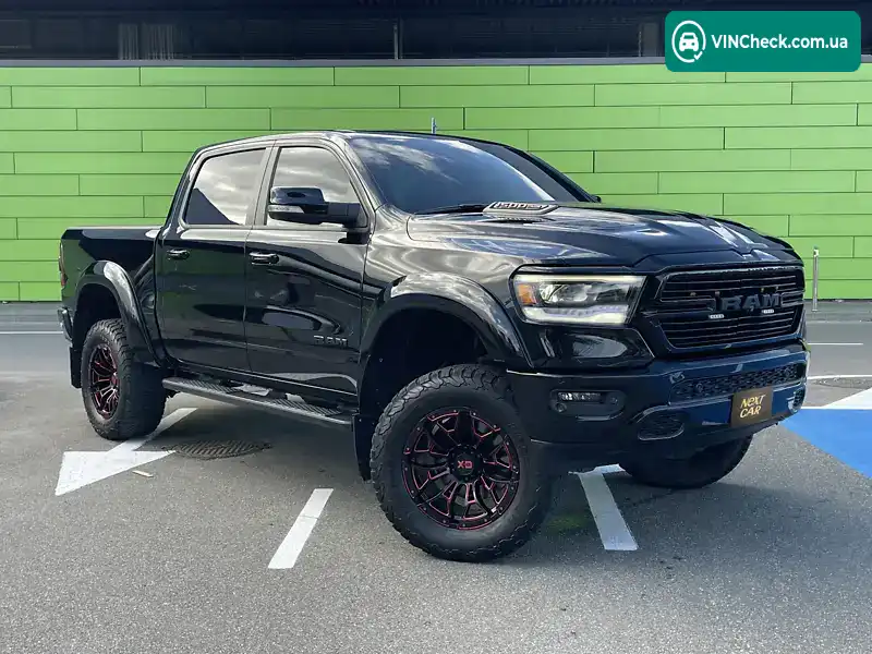 Ram 1500 2019, фото з оголошення 1 з 20, VIN 1C6SRFLT2LN114149