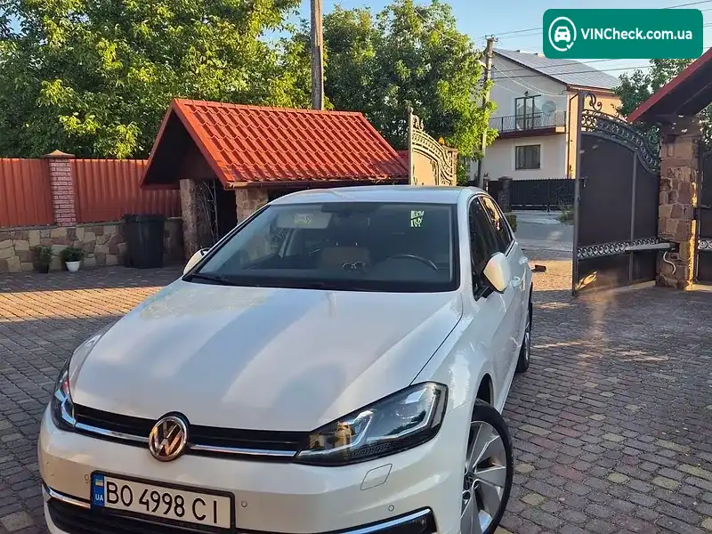 Volkswagen Golf 2018, фото з оголошення 1 з 18, VIN WVWZZZAUZKP000073