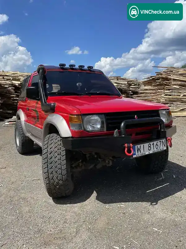 Mitsubishi Pajero 1993, фото з оголошення 1 з 20, VIN JMBANV240PJ300483
