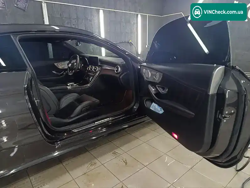 Mercedes-Benz C-Class 2018, фото з оголошення 2 з 11, VIN WDDWJ6EB9KF832382