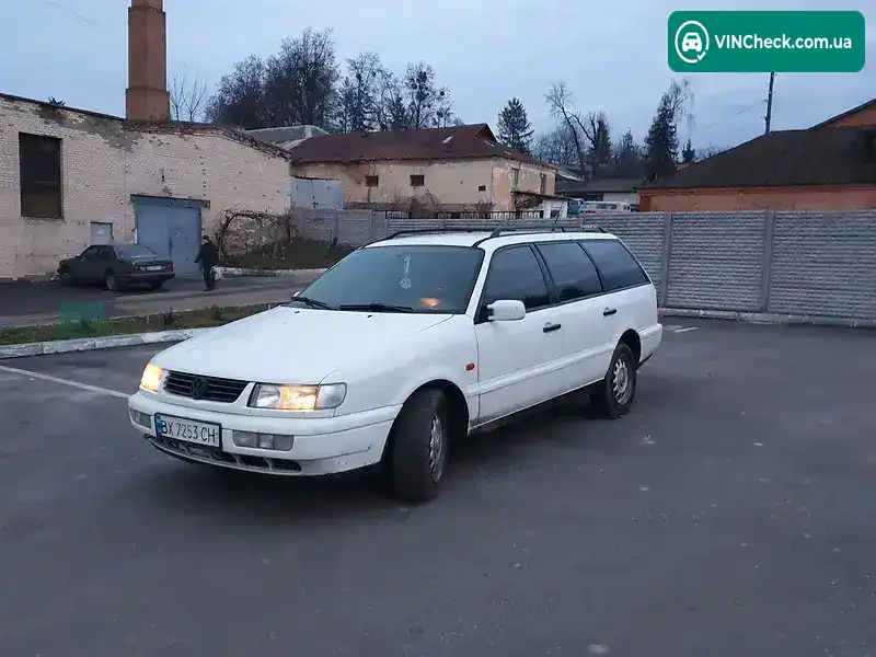 Volkswagen Passat 1995, фото з оголошення 2 з 20, VIN WVWZZZ3AZSE222087