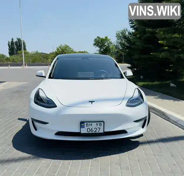 Tesla Model 3 2022, фото з оголошення 2 з 5, VIN 5YJ3E1EB0NF306266