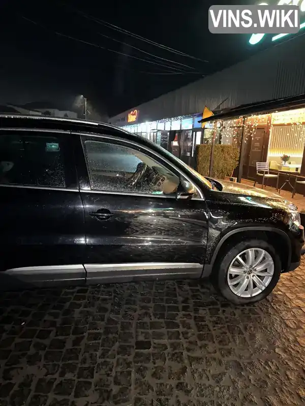 Volkswagen Tiguan 2011, фото з оголошення 2 з 20, VIN WVGBV7AX3CW558212