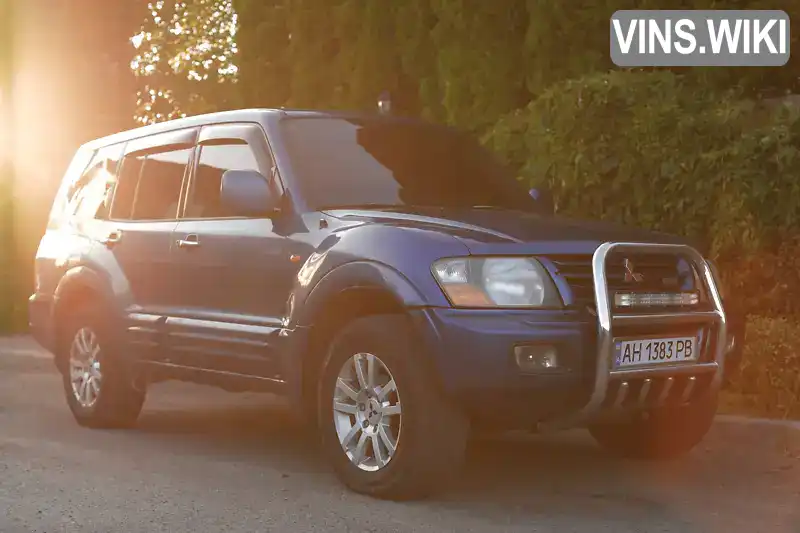 Mitsubishi Pajero 2000, фото з оголошення 1 з 21, VIN JMBLNV75W1J000423