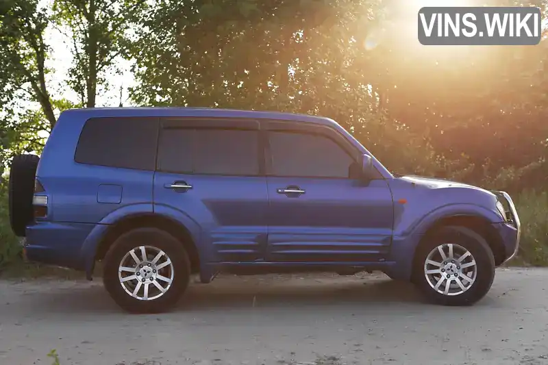 Mitsubishi Pajero 2000, фото з оголошення 2 з 21, VIN JMBLNV75W1J000423