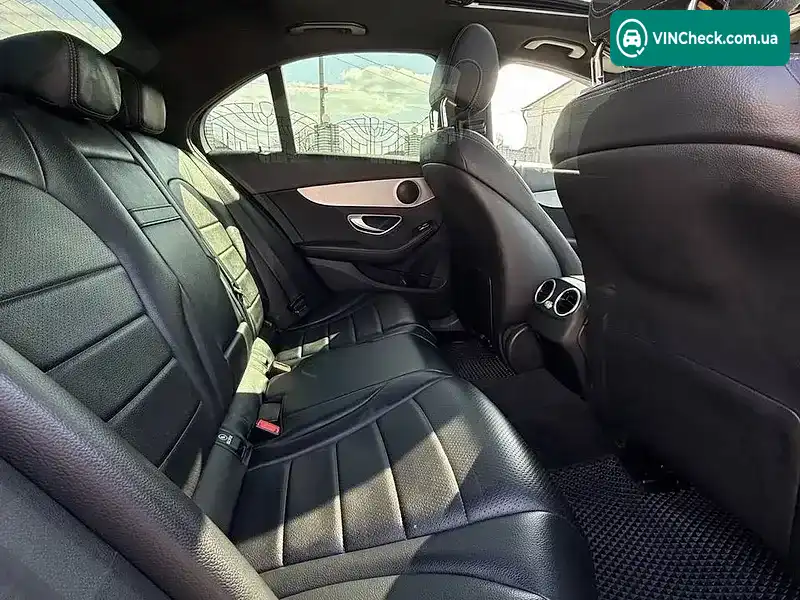 Mercedes-Benz C-Class 2017, фото з оголошення 2 з 12, VIN 55SWF4JB6JU240672