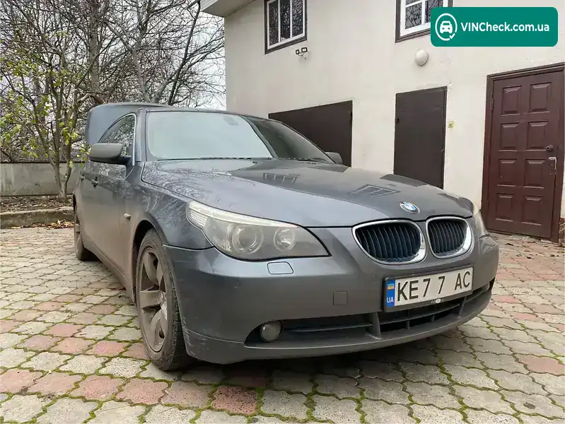 BMW 5 Series 2004, фото з оголошення 1 з 9, VIN WBANA31030B915669