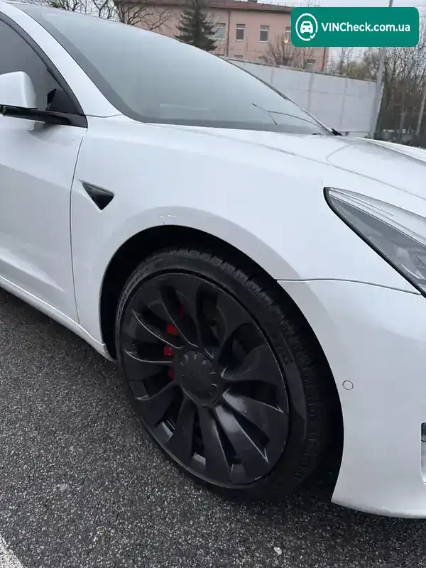 Tesla Model 3 2020, фото з оголошення 2 з 15, VIN 5YJ3E1EC6MF856448